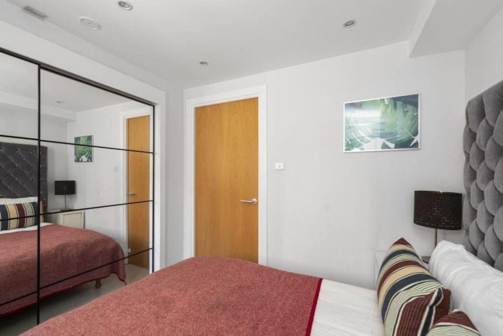 Apartamento Gorgeous Old Town Hideaway Edimburgo Exterior foto