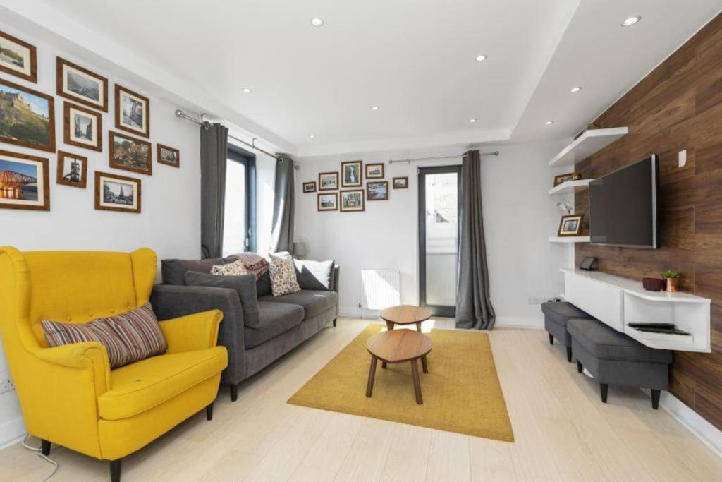 Apartamento Gorgeous Old Town Hideaway Edimburgo Exterior foto