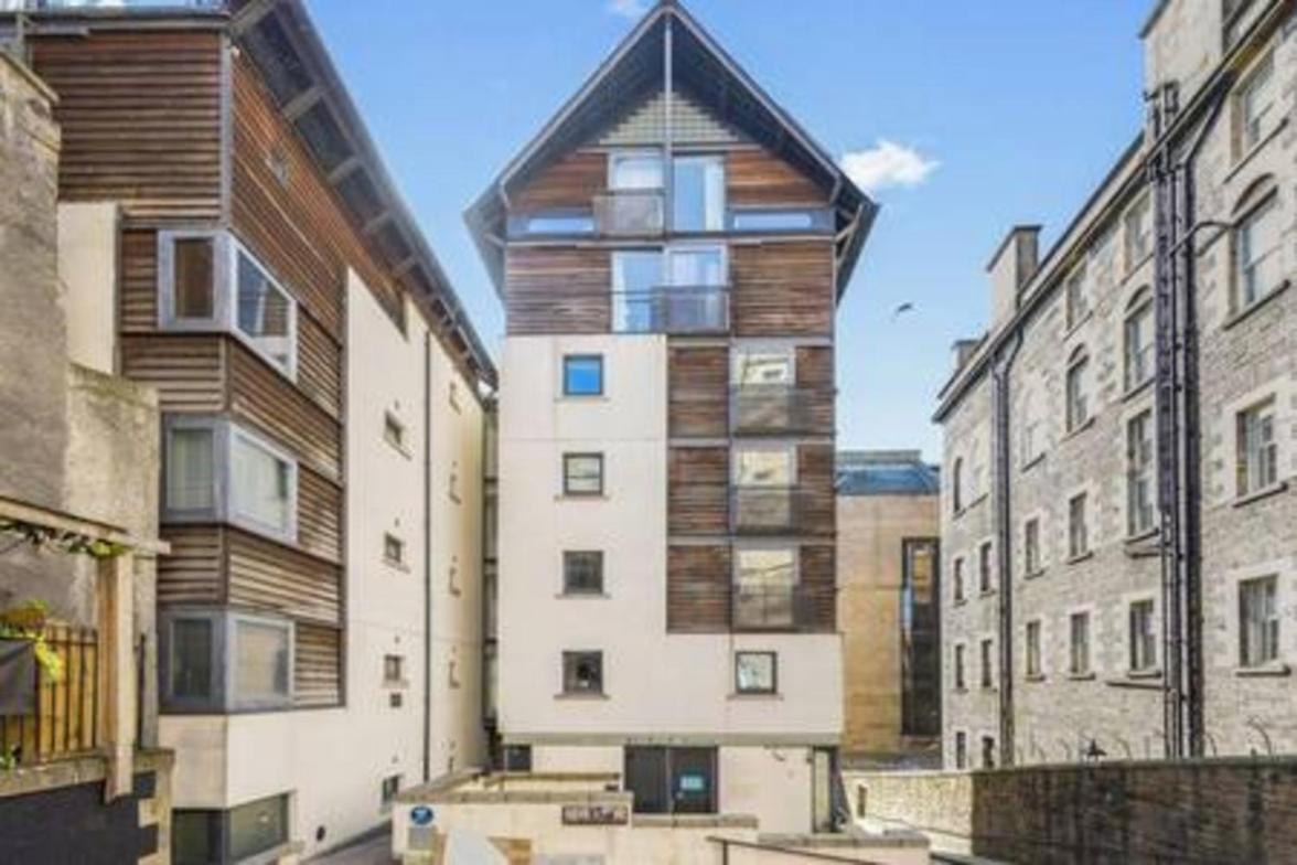 Apartamento Gorgeous Old Town Hideaway Edimburgo Exterior foto