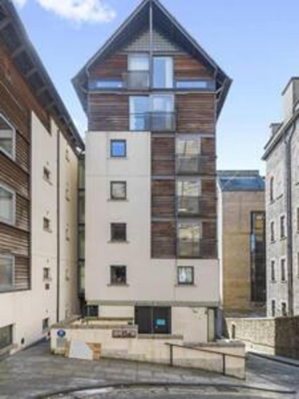 Apartamento Gorgeous Old Town Hideaway Edimburgo Exterior foto