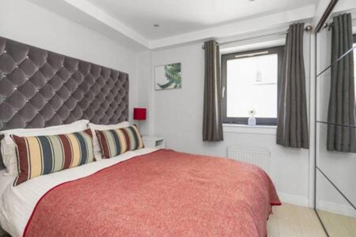 Apartamento Gorgeous Old Town Hideaway Edimburgo Exterior foto