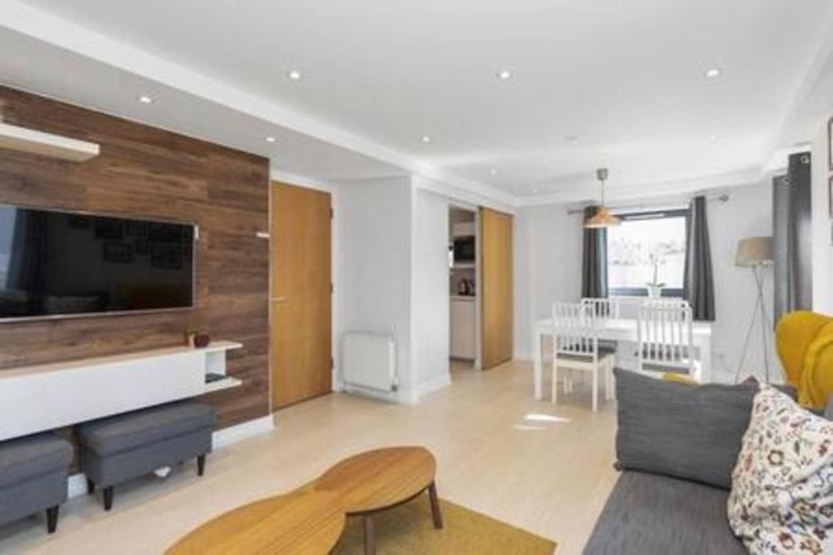 Apartamento Gorgeous Old Town Hideaway Edimburgo Exterior foto